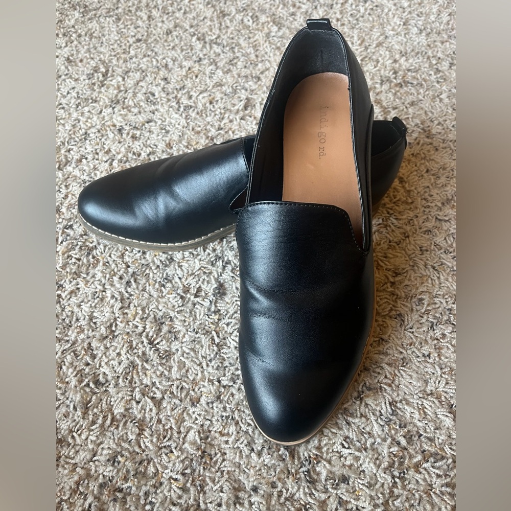 Indigo Rd Black Women's Loafers